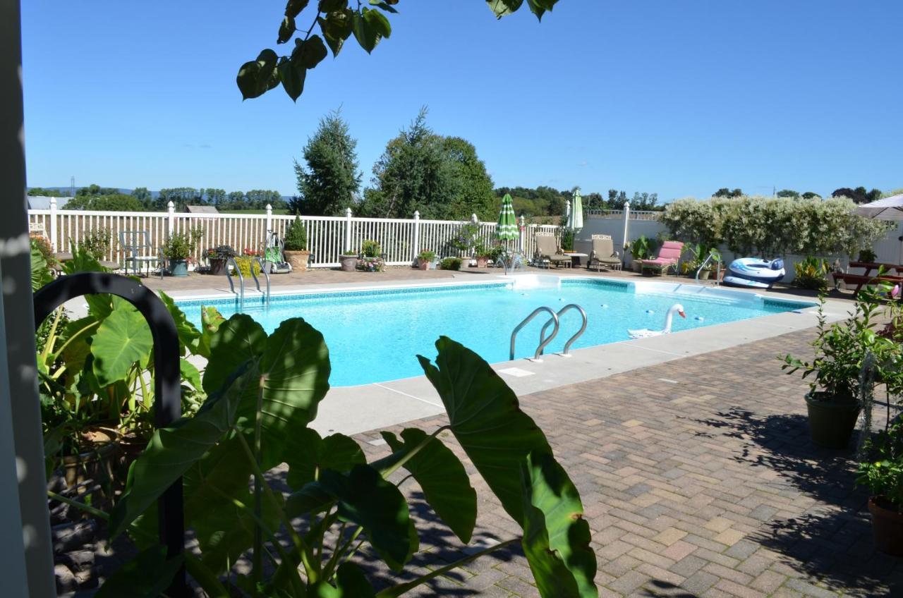 Annville Inn Bed & Breakfast Esterno foto