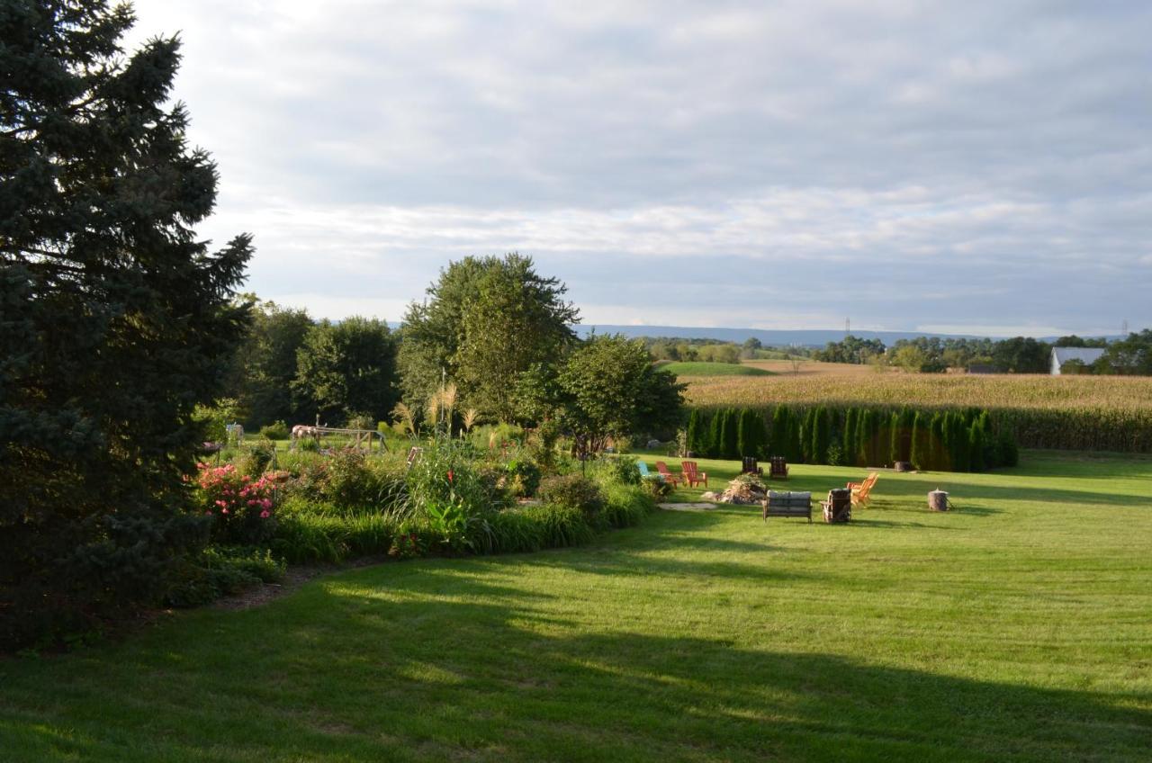 Annville Inn Bed & Breakfast Esterno foto