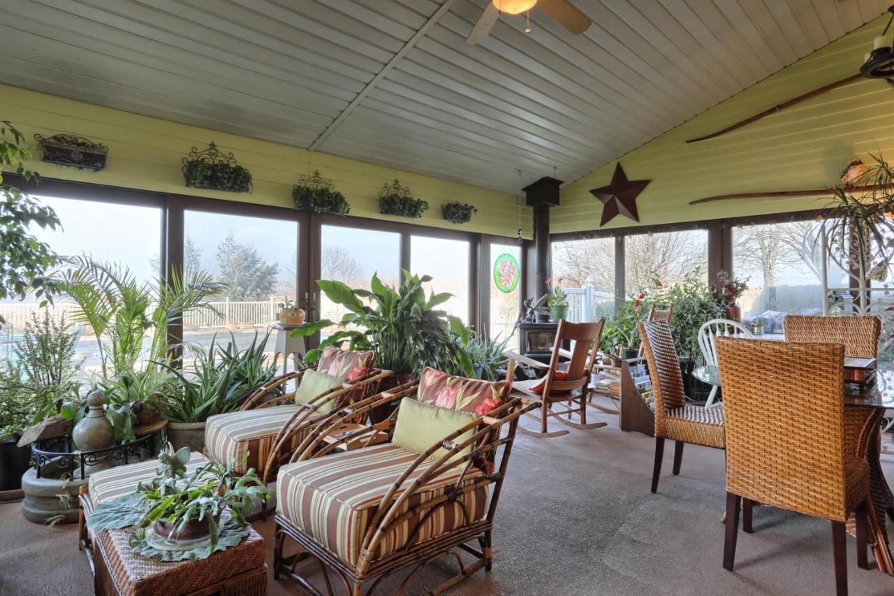 Annville Inn Bed & Breakfast Esterno foto
