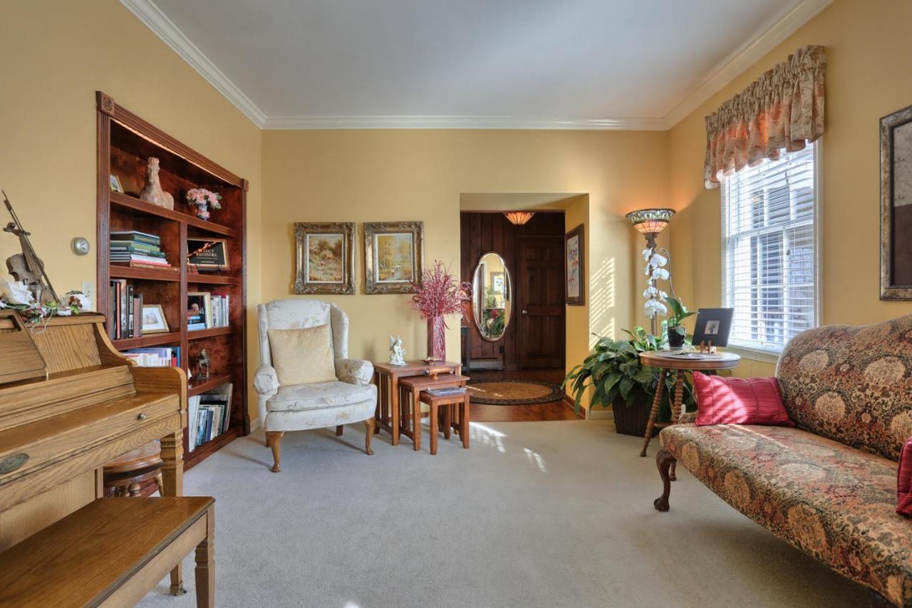 Annville Inn Bed & Breakfast Esterno foto