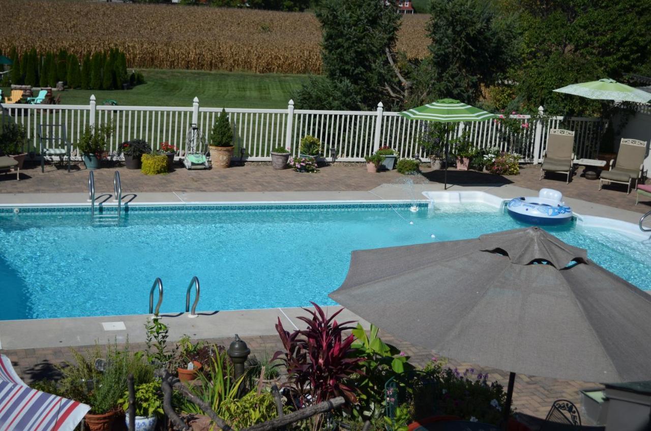 Annville Inn Bed & Breakfast Esterno foto