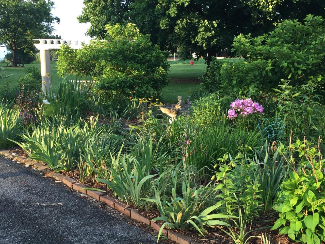 Annville Inn Bed & Breakfast Esterno foto