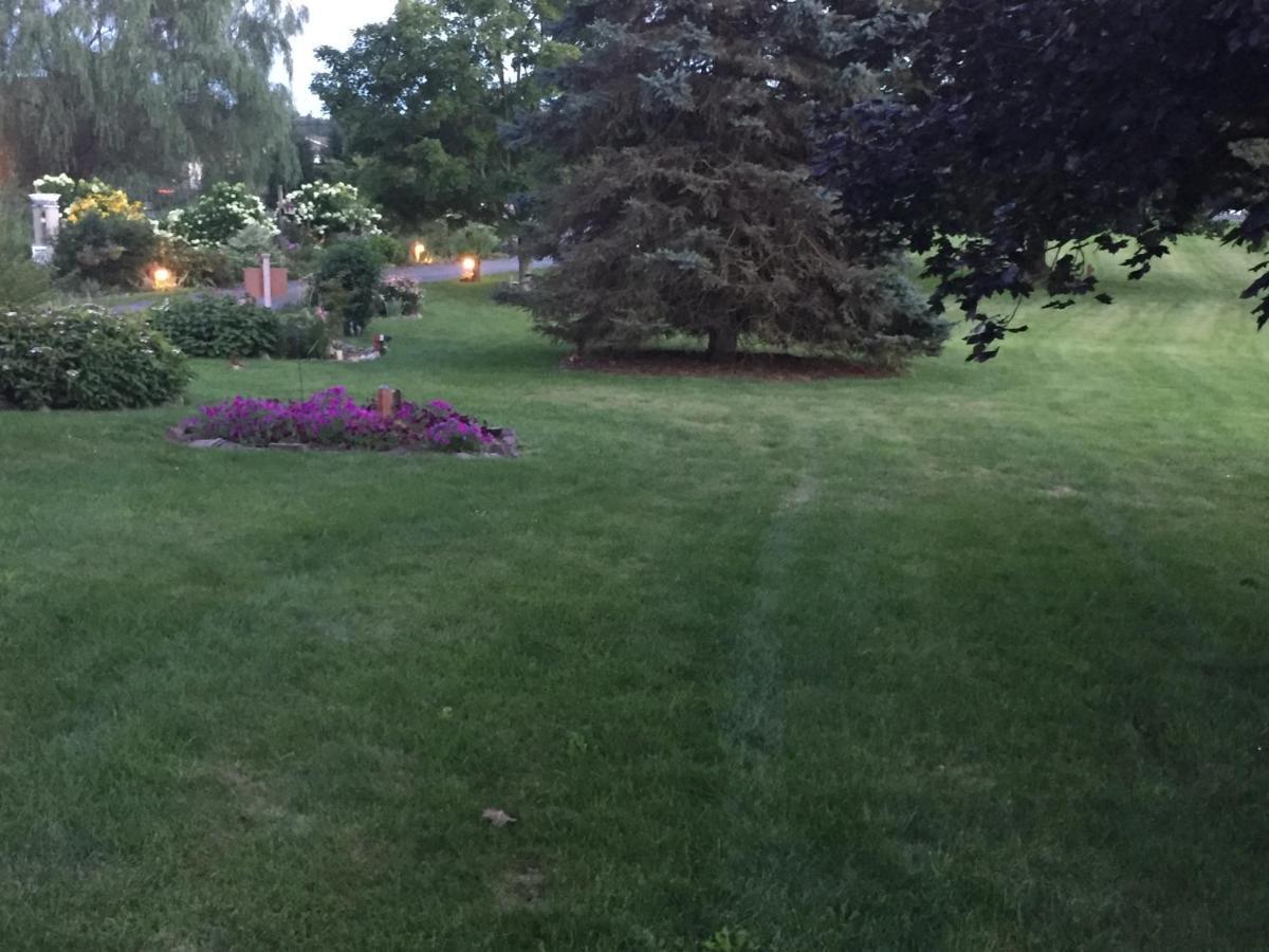 Annville Inn Bed & Breakfast Esterno foto